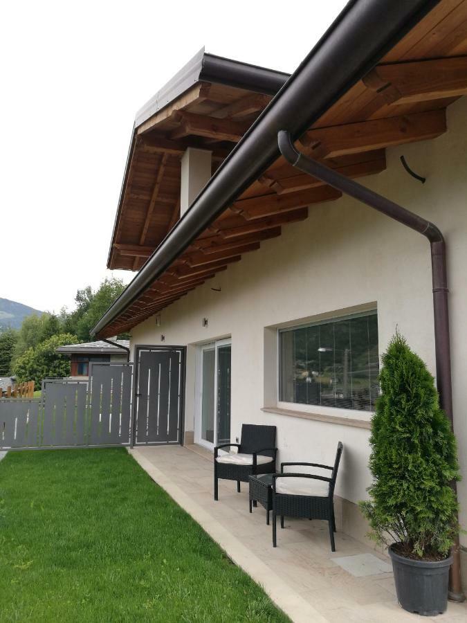 A&G Apartment Aosta - Elegante Casa 100 Mq Su Due Piani Con Wi-Fi-Giardino-Parcheggio Exterior foto