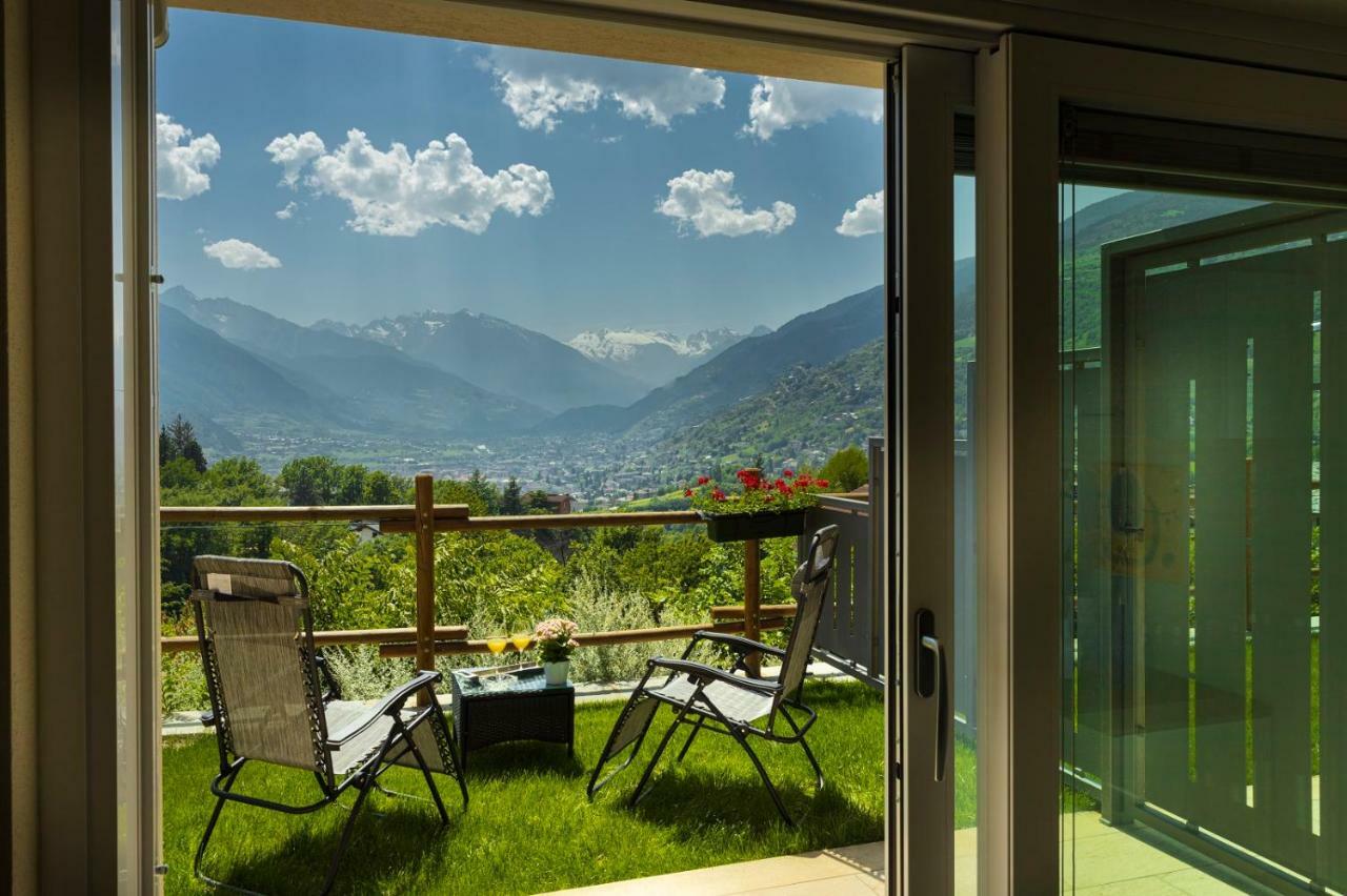 A&G Apartment Aosta - Elegante Casa 100 Mq Su Due Piani Con Wi-Fi-Giardino-Parcheggio Exterior foto