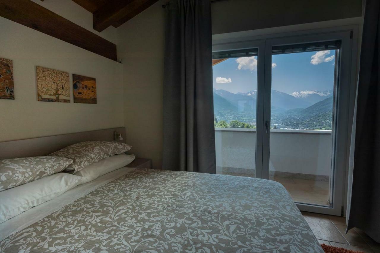 A&G Apartment Aosta - Elegante Casa 100 Mq Su Due Piani Con Wi-Fi-Giardino-Parcheggio Exterior foto